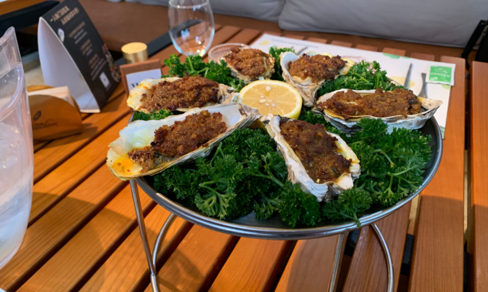 The Nanjinger - Ice Cream & Oyster Platter is (Probably) not what You Think