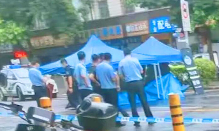 The Nanjinger - No Modifying E-Bikes with Awnings; Jiangsu Cracks Down after “Waimai” Death