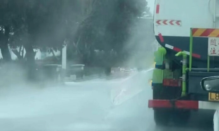 The Nanjinger - Debate Lit up at Hot Spring Water Used to De-ice Roads in Lianyungang
