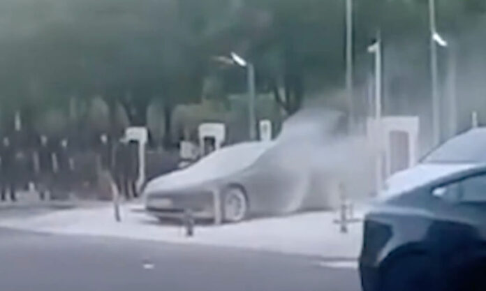 The Nanjinger - Tesla Car Catches Fire in Changzhou; Not Spontaneous Combustion