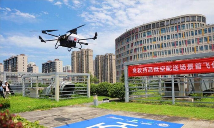 The Nanjinger - 11 Minutes to Deliver Cardiac Emergency Medicine 7.78 KM by Drone in Suzhou