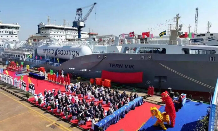 The Nanjinger - Sweden-China Cooperation Names 2 Methanol Dual Fuel Powered Ships in Yangzhou