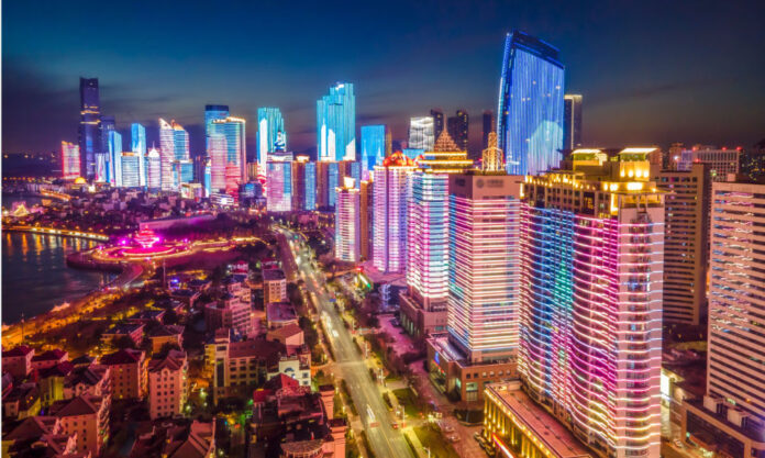 The Nanjinger - Qingdao; Sea Light, Beer Foam and an Open Shoreline