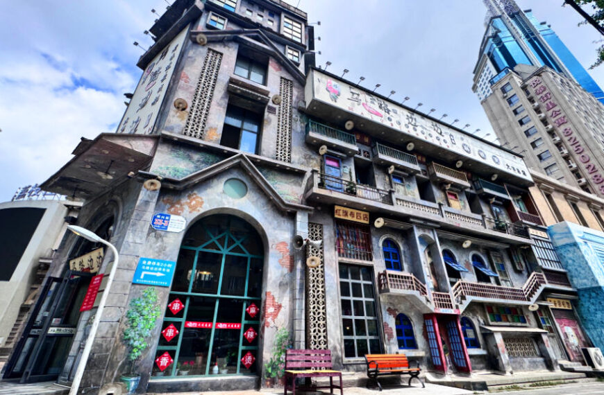 Dalian; a Colonial Square, a 1898 Shipyard and 1,900 Kilometres of Coast