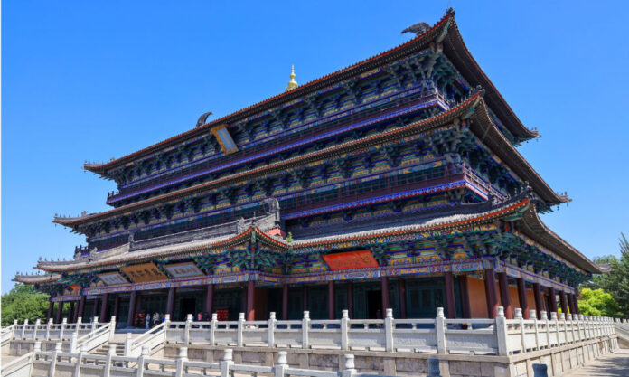 The Nanjinger - Liaoyang- White Pagoda, River Air, and Old Streets