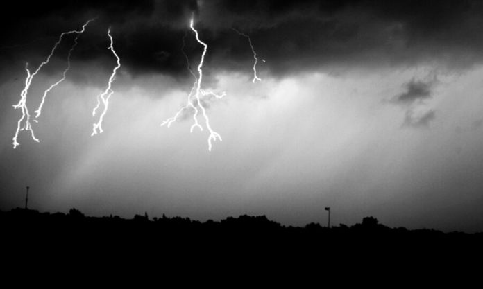 The Nanjinger - God Takes Selfie in Nanjing Theres Lightning But No Thunder The Nanjinger - God Takes Selfie in Nanjing Theres Lightning But No Thunder