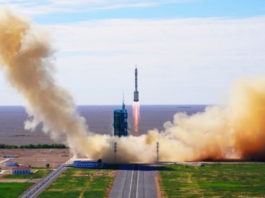 The Nanjinger - What’s Nanjing Students’ Role in Safety of Chinese Astronauts?