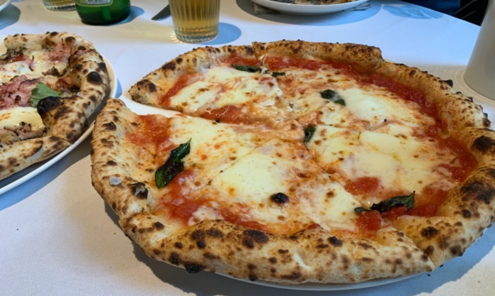 The Nanjinger - No Salami (??!) but Sheer Quality of Pizza Forgives