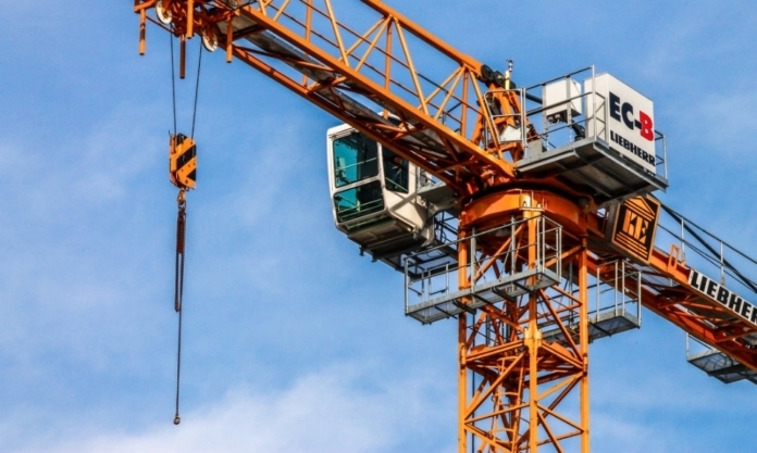 The Nanjinger - 2 Dead as Tower Crane Topples in Nanjing; Safety Ignored