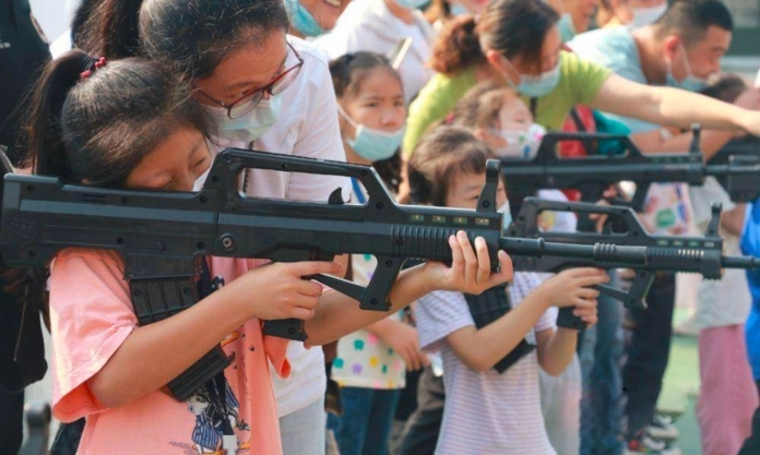 The Nanjinger - Grade 1 Students Spend 1st Day taking aim with Authentic Guns