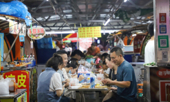 The Nanjinger - Lianyungang Drives Night Economy by Saving Consumers’ Money