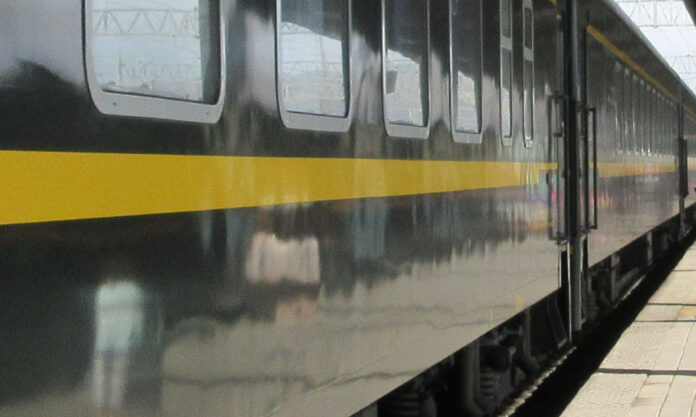 The Nanjinger - Official Apology from Suzhou Station after Train Leaves Passengers Behind