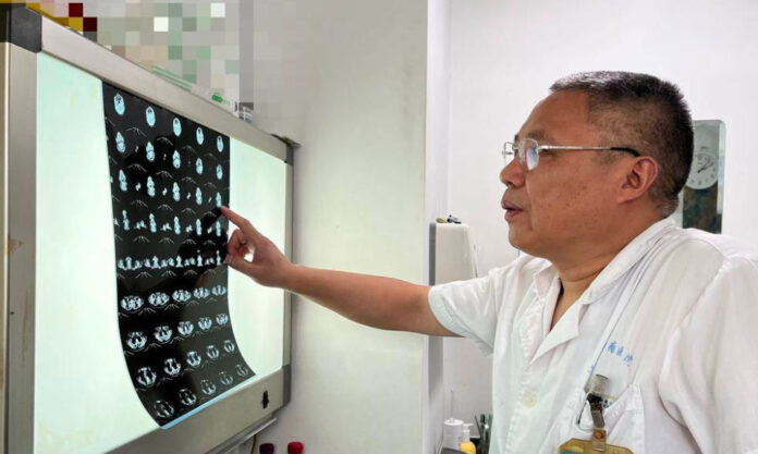 The Nanjinger - Nasopharyngeal Cancer in 17 Year Old no Barrier to University