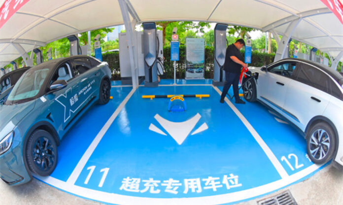 The Nanjinger - Solar Energy & Electric Car Charging Combined in to 1 in Yancheng