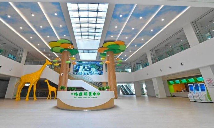 The Nanjinger - New Children’s Hospital in Changzhou; Helicopter Landing Pad Included