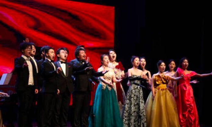 The Nanjinger - Nanjing Normal Uni Theatre gives Sri Lanka Theatre 1st International Concert