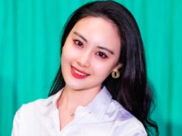 The Nanjinger - Xuzhou Girl Appears on CCTV’s Spring Festival Gala to Sing Peking Opera