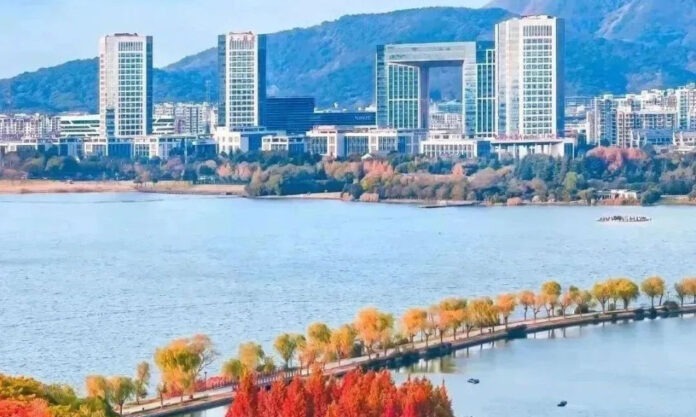 The Nanjinger - Wuxi Wonders whether Xi Jinping will again Talk Lake Tai Ecology in this Year’s 2 Sessions