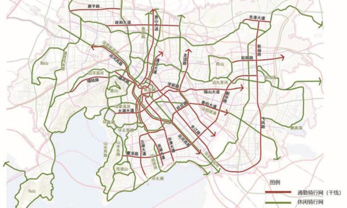 The Nanjinger - Bike Friendly Wuxi Accelerates Embrace of Cycling; Evenings especially Popular