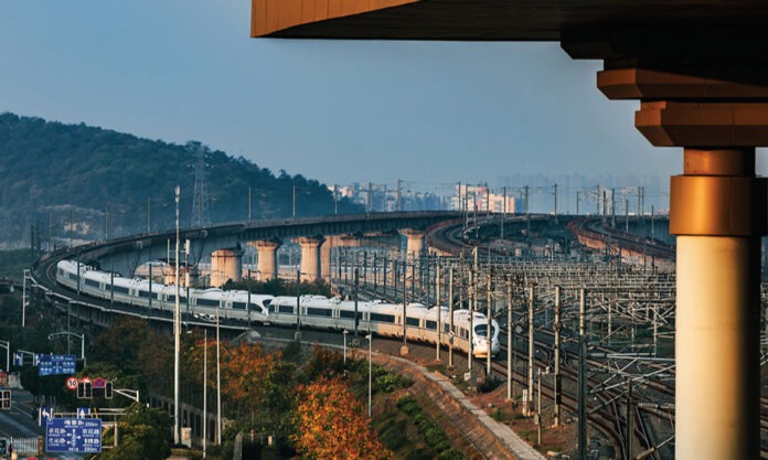 The Nanjinger - Length of High Speed Railway in Jiangsu Hits a New High of over 2,500KM