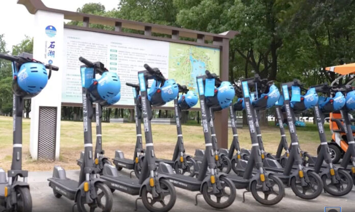 The Nanjinger - Shared Mini E-scooters Come to Suzhou; Perfect for Restricted Spaces