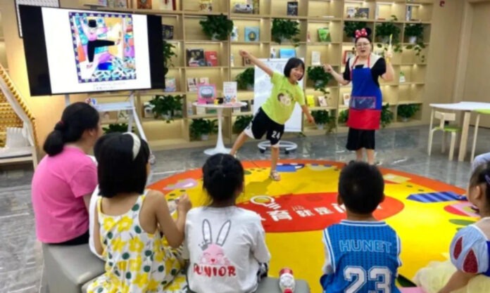 The Nanjinger - Wuxi Sets up Free Day Care for Children during Summer Holiday