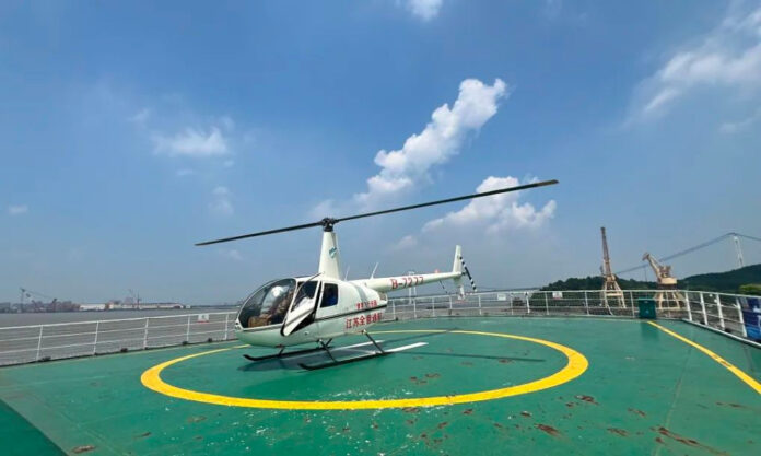 The Nanjinger - 2nd Air Express Helicopter Debuts Flying from the Bund to Wuxi Shuofang Airport