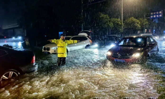 The Nanjinger - 304.8MM of Rainfall in Yancheng in 24 Hours is Most in All of China