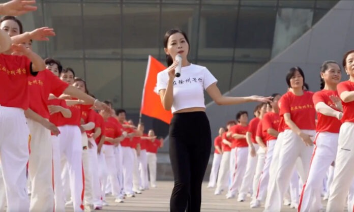 The Nanjinger - DJ Remix of “I'm Waiting for You in Xuzhou” for National Day actually kind of Rocks