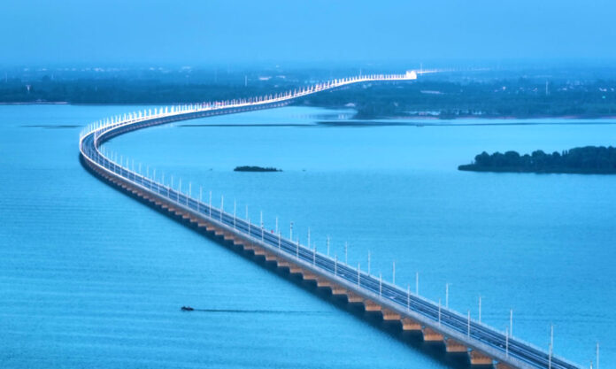 The Nanjinger - Shanghai-Suzhou-Huzhou High Speed Line Enters Commissioning