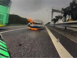 The Nanjinger - Petrol Driven Car Rear Ends NEV in Wuxi; which one Burst into Flames