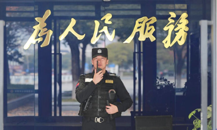 The Nanjinger - Zhenjiang’s Top SWAT Cop Celebrated; 178 Fugitives Captured & 1,553 Arrests
