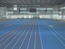 The Nanjinger - 1st Spectator Row just 2-3 Metres from Running Track at IAAF Indoor Championships!