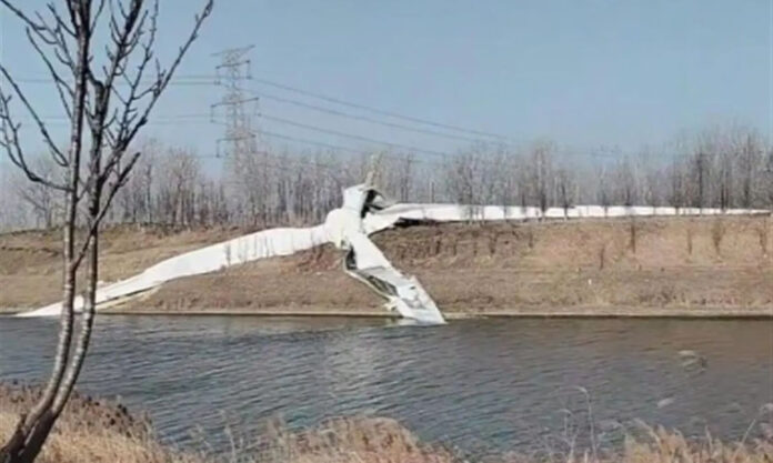 The Nanjinger - Entire Wind Turbine Collapses in China’s Suqian; Damage Put at ¥3 Million
