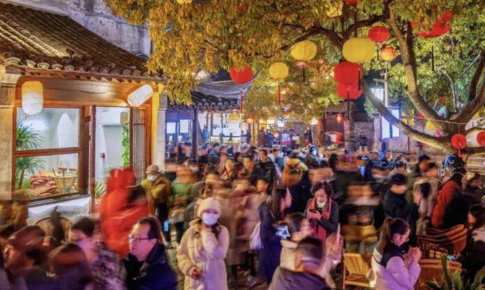 The Nanjinger - Millions Flock to Wuxi as City Prepares to Shine Again on CCTV for Lantern Festival