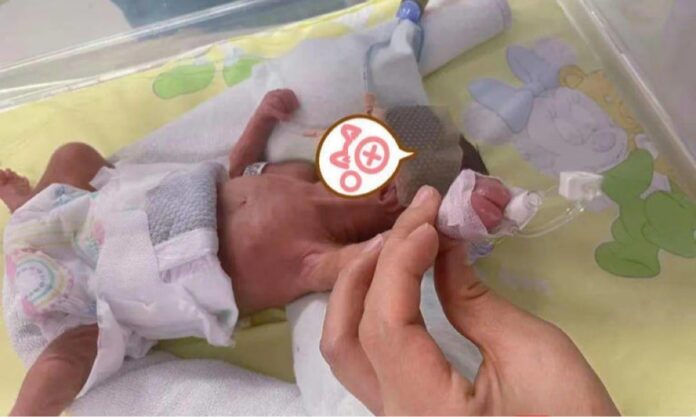 Premature Baby Weighing 1.05KG Saved by Hospital in Changzhou