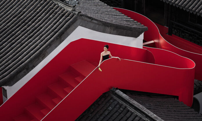 The Nanjinger - Crayfish Themed Historic Alleyway Completed in Nanjing As Lobster Season Hits