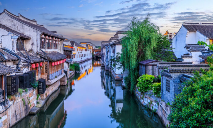 The Nanjinger - Jiaxing; South Lake, Wuzhen And The City That Keeps Its Balance