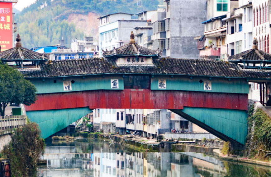 The Nanjinger - Ningde; Sea Cliffs, Tea Hills and a Coastline That Keeps Changing Shape