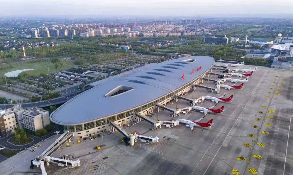The Nanjinger - Summer Traffic at Airports Across the Yangtze River Delta Explodes in 2026