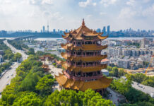 The Nanjinger - Wuhan Runs on Rivers, Rails and Three Towns