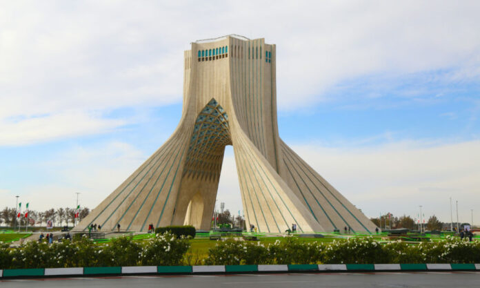 The Nanjinger - Iranians in China become more Visible than Countable