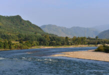 The Nanjinger - Baishan; the Mineral Water City that Faces a North Korean Provincial Capital