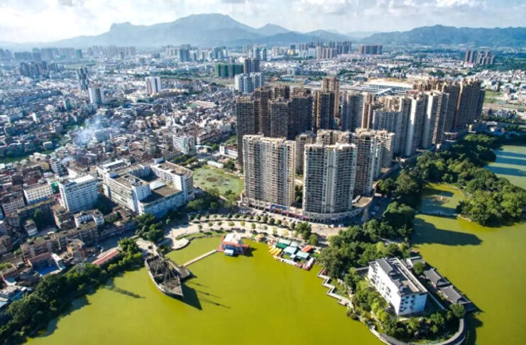 The Nanjinger - Guigang; the Port City where the Taiping Began and a Book Missed Its Name