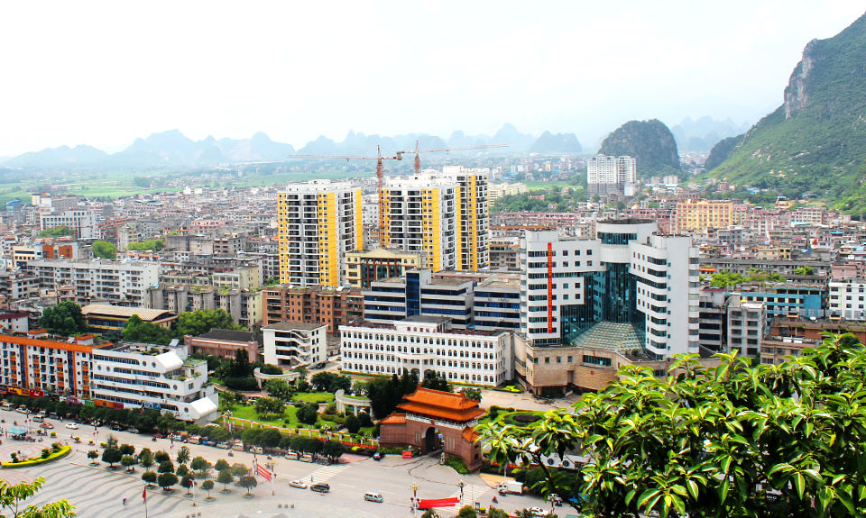 The Nanjinger - Hezhou; an Ancient County Seat and China's Capital of Heavy Calcium