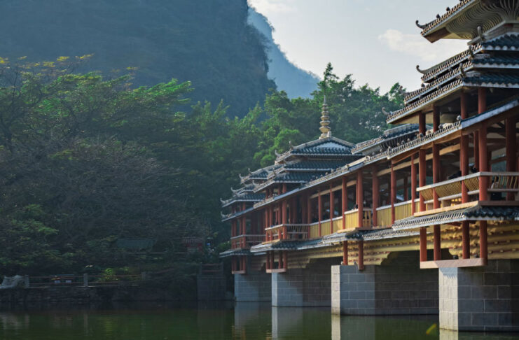 The Nanjinger - Liuzhou; the Car and Snail-Noodle City with Two Water Scares