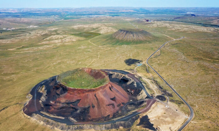 The Nanjinger - Ulanqab; the Cold City of Young Volcanoes, Potatoes and Cloud Servers